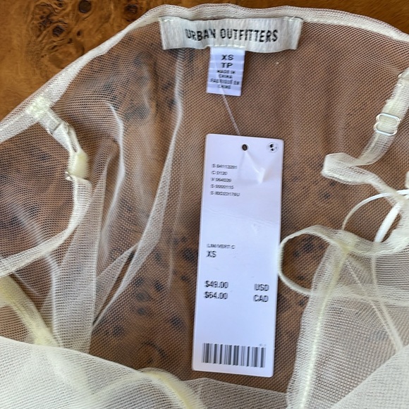 Urban outfitters pale yellow tulle ballet overdress/ sheer vest XS - Picture 3 of 3